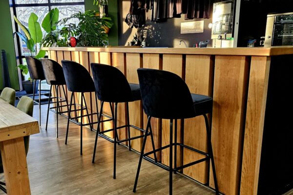 OverOns_bar2025